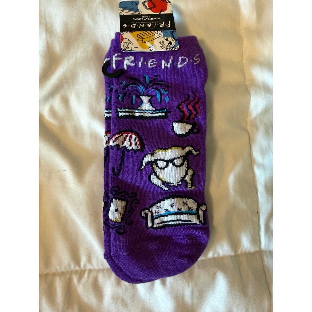 Friends TV Show No-Show Socks Purple Iconic Icons Turkey Couch ShoeSize 4-10 NEW